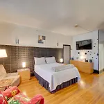 Harrisburg Hideaway With Yard About 2 Mi To Downtown